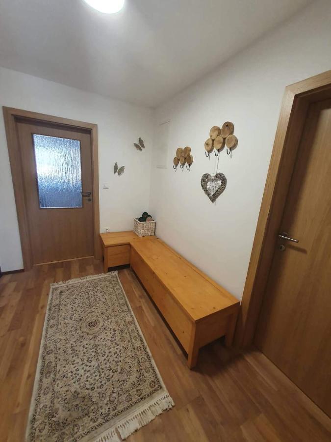 Apartment With A View Бохиньска-Быстрица Экстерьер фото
